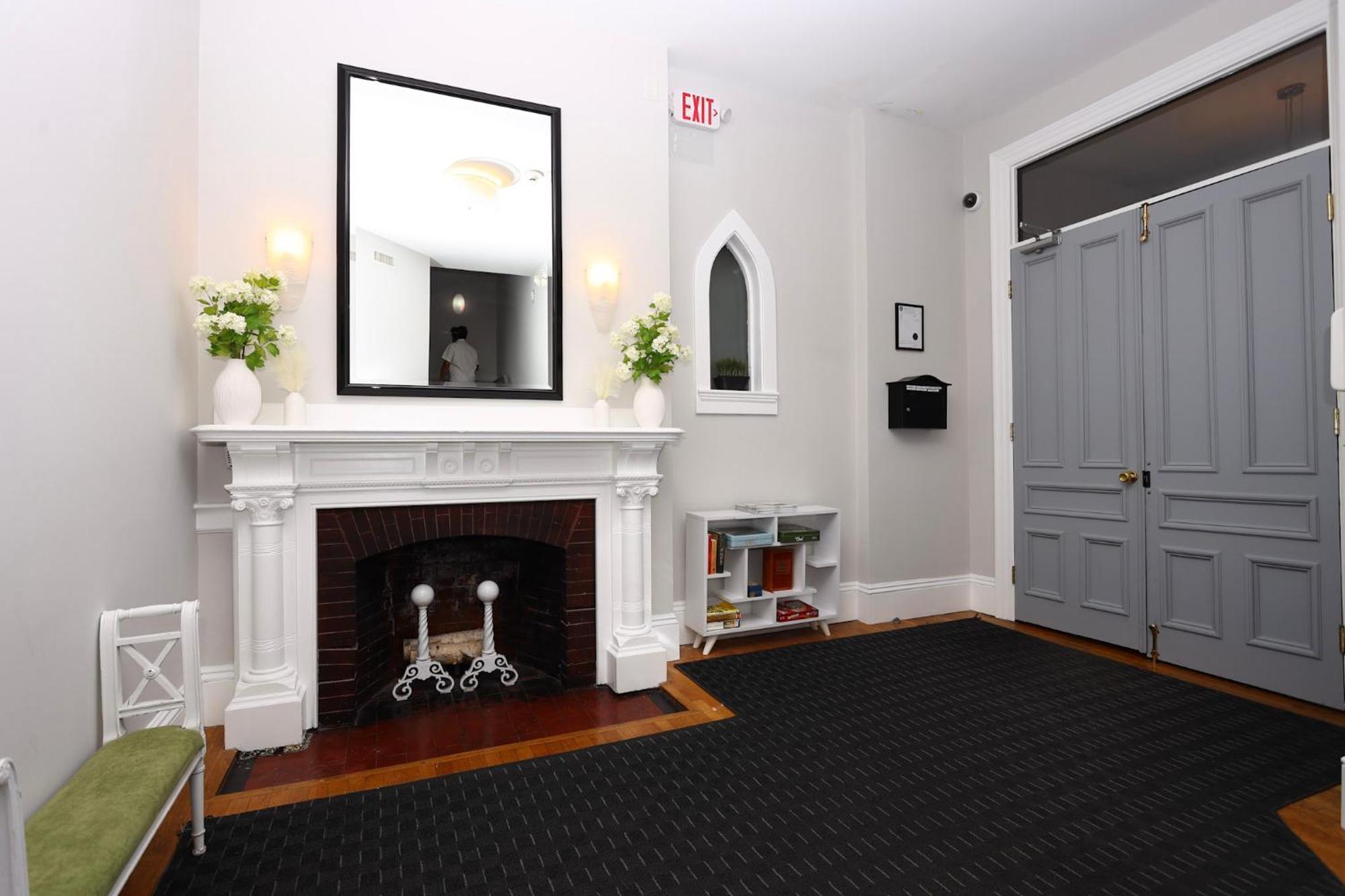 Cozy Newbury Street Studio, #5 Boston Bagian luar foto