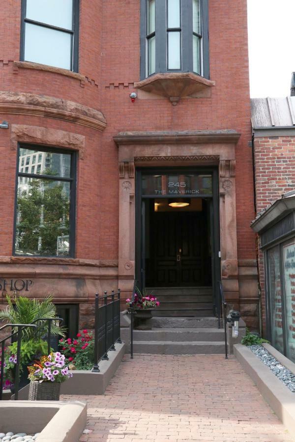 Cozy Newbury Street Studio, #5 Boston Bagian luar foto